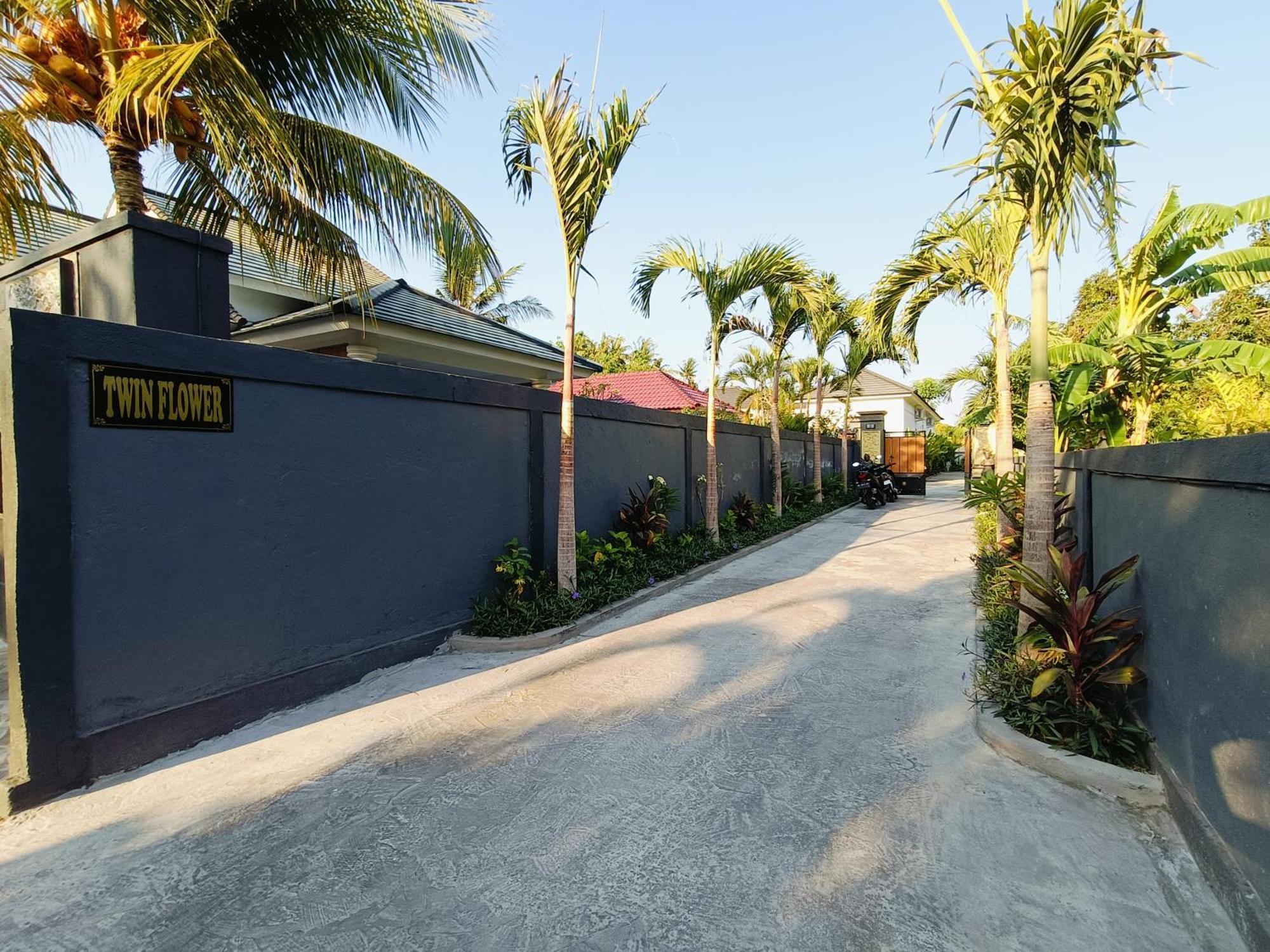Luxury Private 2Bed Poolvilla In Lovina Twinflower Villa Exterior foto